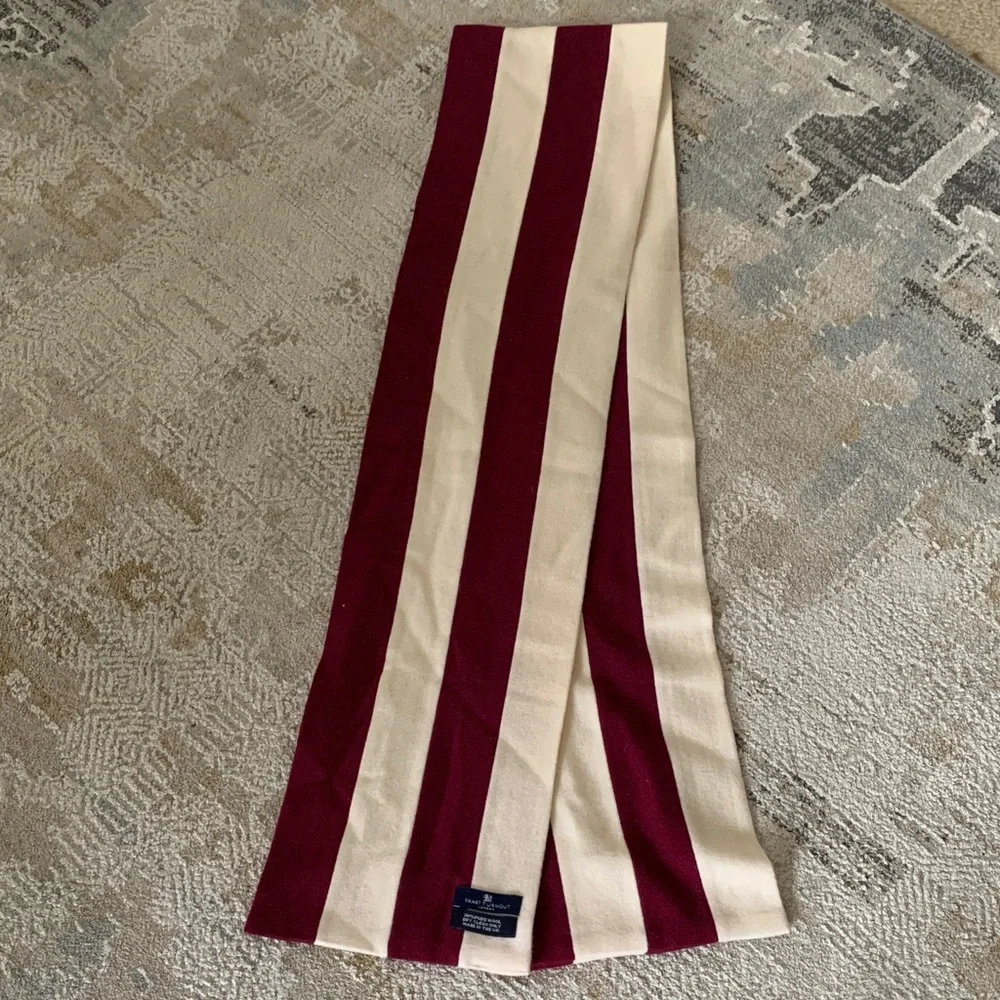 Smart turnout London Striped Maroon and Cream men wool scarf